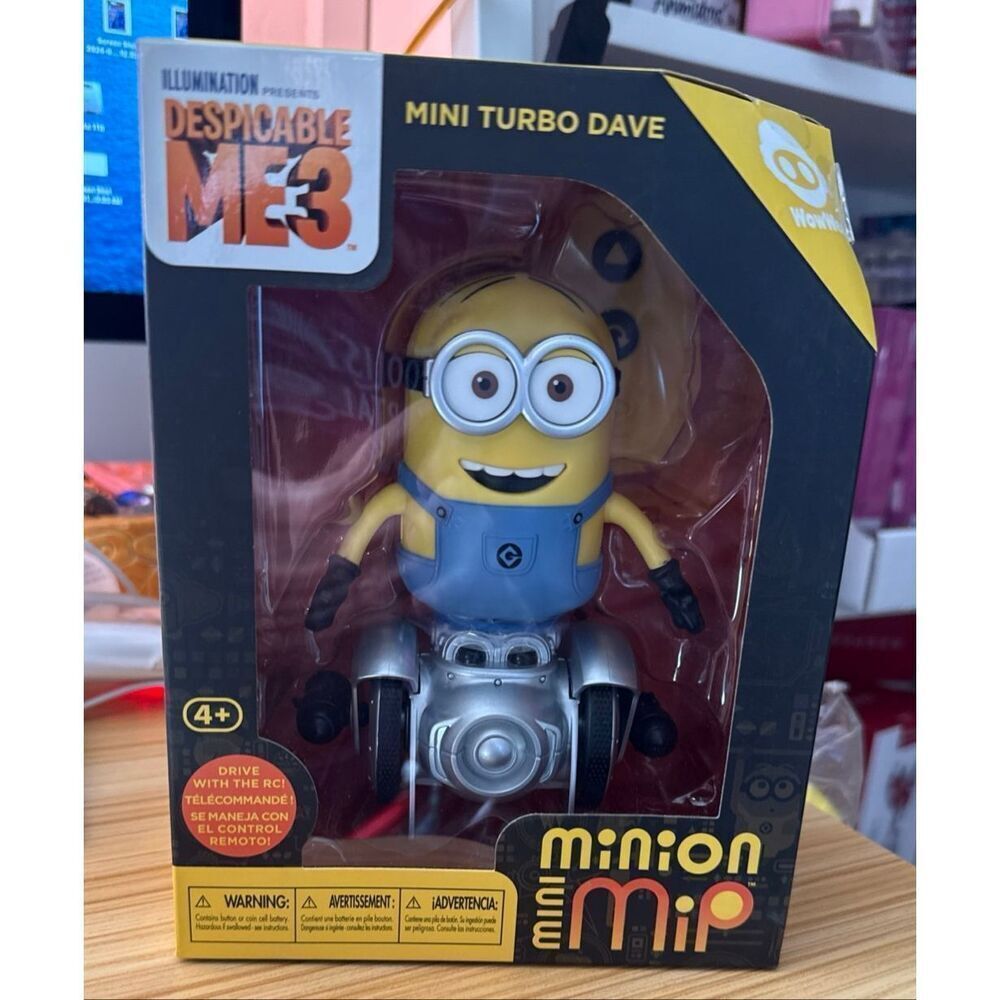WowWee Despicable Me Minion MiP Turbo Dave Balancing Robot NEW